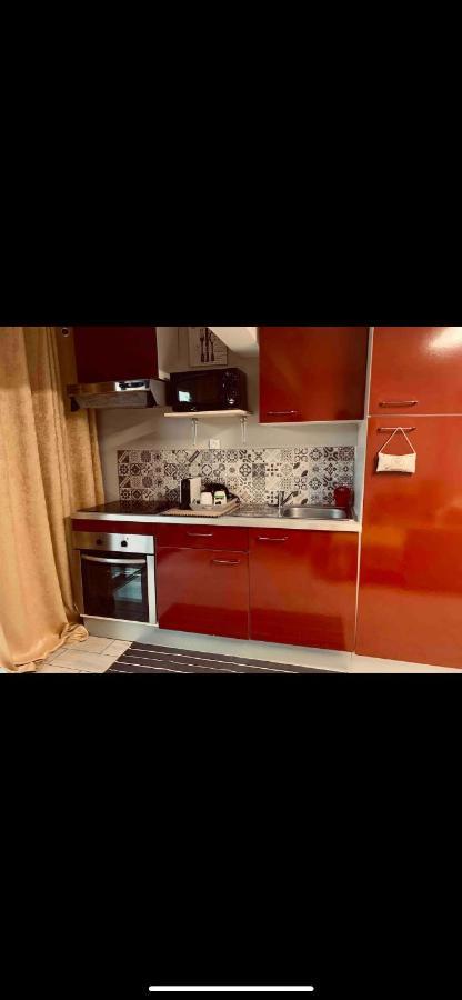 Cap Austral Appartement Saint Pierre Buitenkant foto